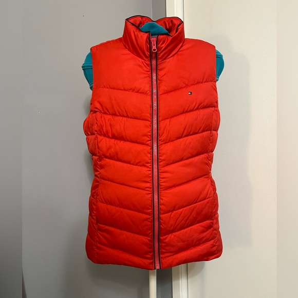 Tommy Hilfiger Vest - Picture 1 of 3